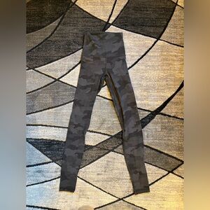 LULULEMON EXTRA HIGH RISE ALIGN LEGGINGS